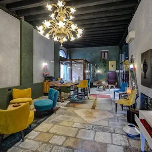 La Corte 3* Venice