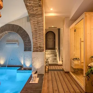 Boutique Relais Barozzi & *** Rome