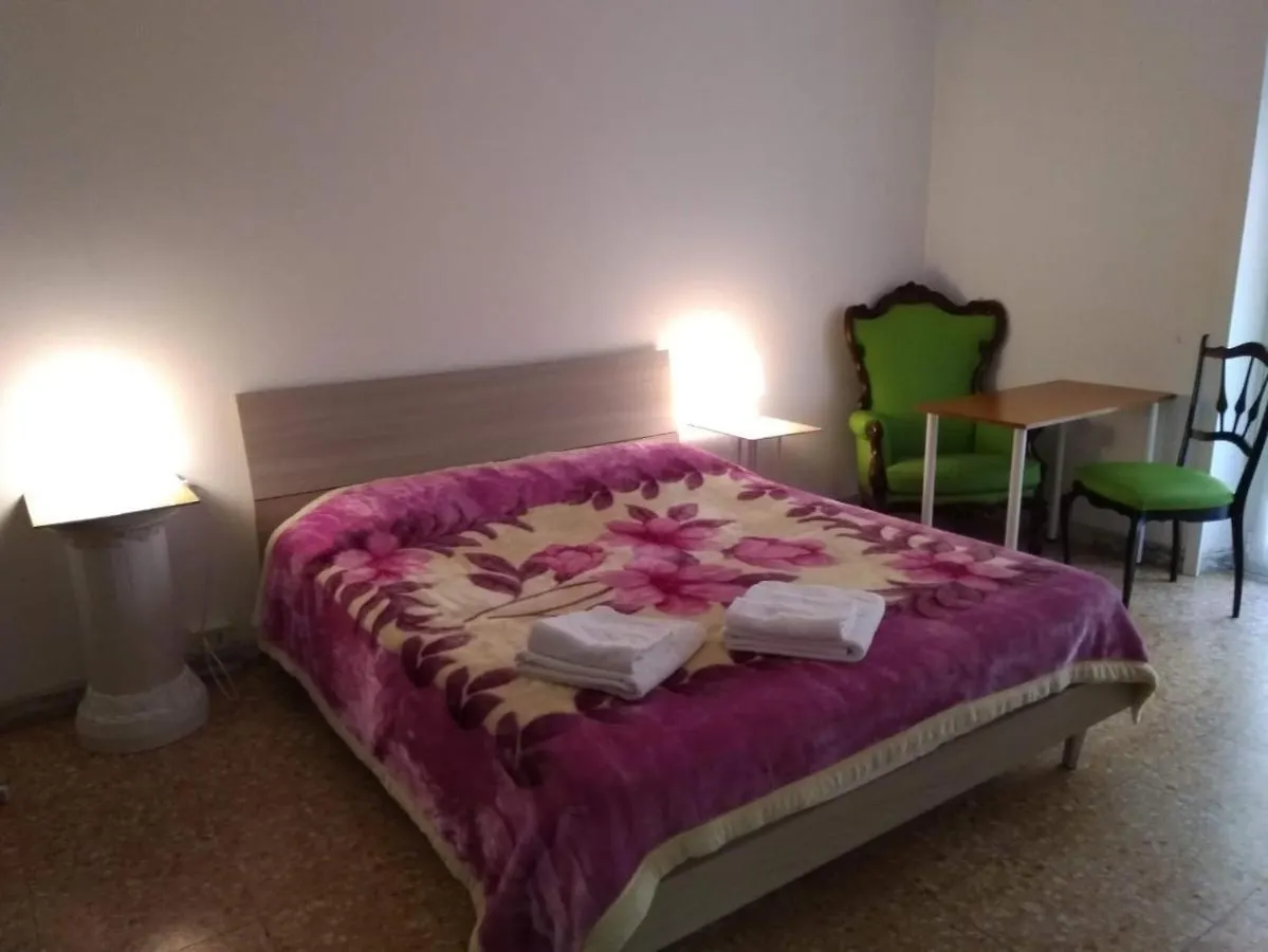 Next Stop Roma Affittacamere Casilino 3*, רומא איטליה